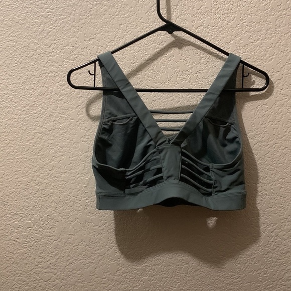 Xersion sports bra - Picture 6 of 8